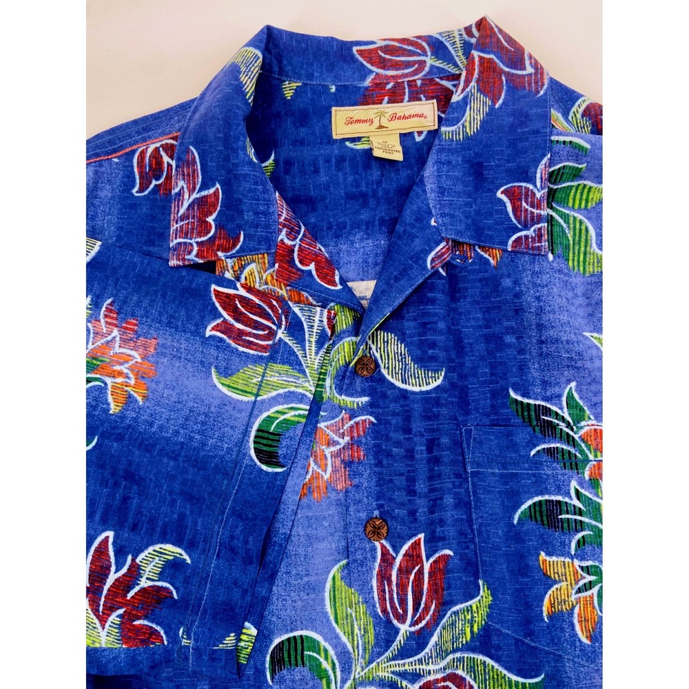 Tommy Bahama Mens Blue Silk Floral Short Sleeve Button Up Camp Shirt Size M
